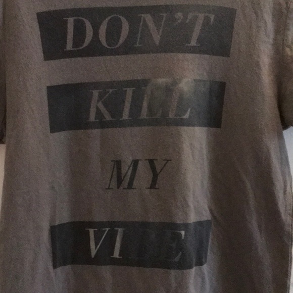 American Eagle Athletic Fit Graphic Tee - Picture 2 of 4